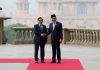 敏昂莱出席官方欢迎仪式 随后与安华举行双边会谈