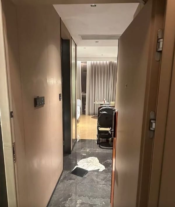 fn261013toilet004