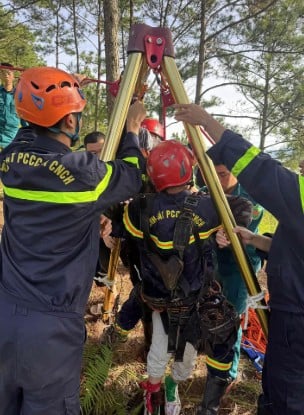 fn261025rescue