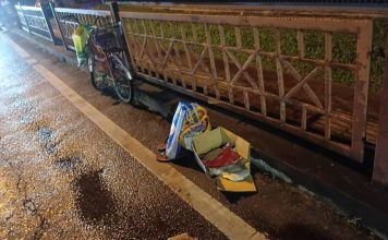 7旬华裔老妇凌晨骑车遭撞亡 肇事皮卡朝旧回教堂路逃逸